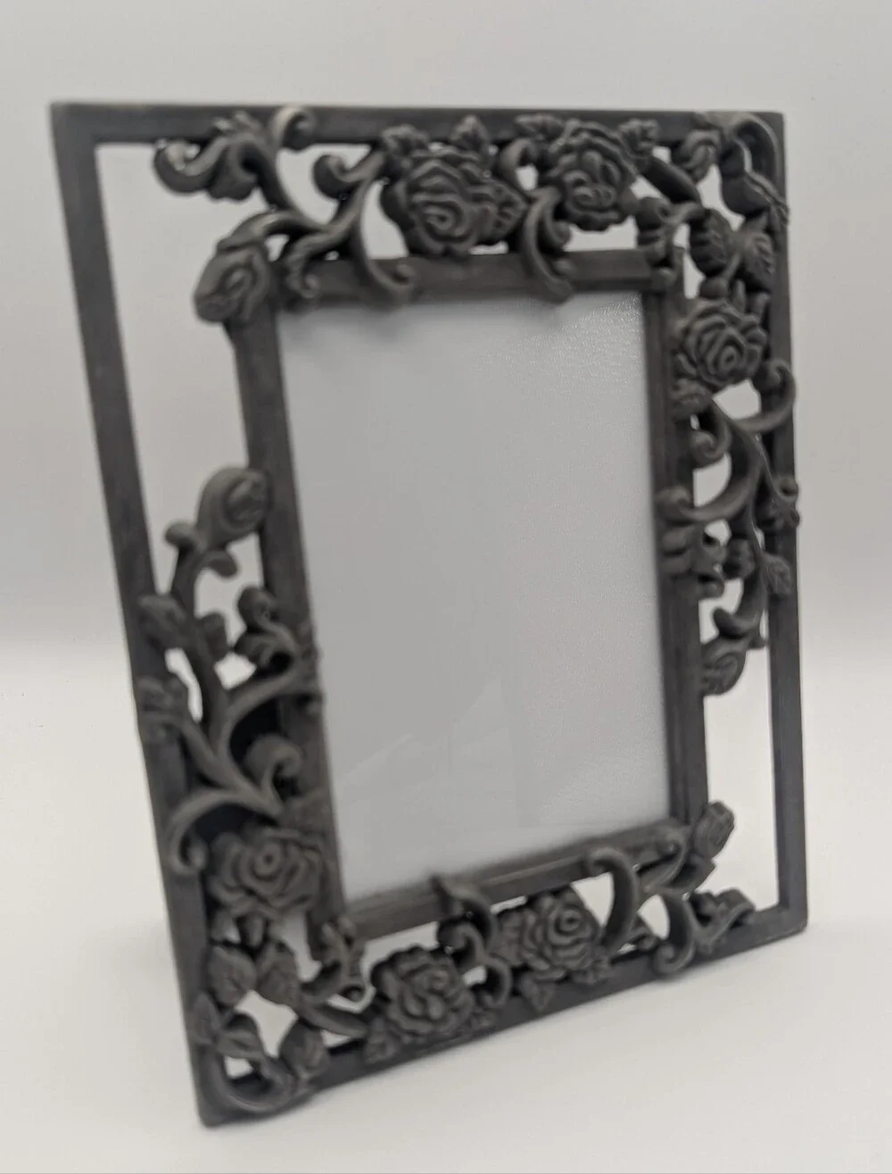Victorian Ornate Cast Metal‎ Rose Picture Frame 3.5 x5 Heavy Pewter Silver vtg